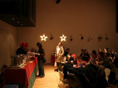 joulumyyjaeiset-2006 20101117 1258368711