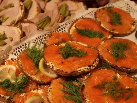 joulumyyjaeiset-2006 20101117 1346549720