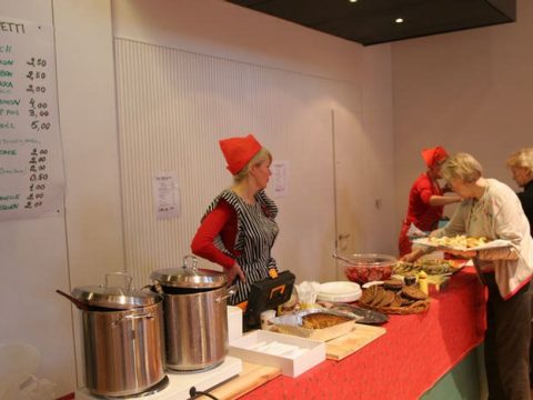 joulumyyjaeiset-2006 20101117 1510854875
