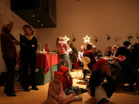 joulumyyjaeiset-2006 20101117 2022419946