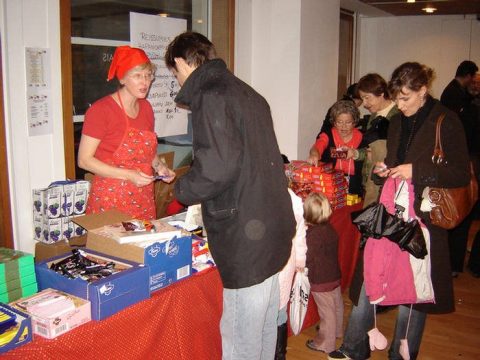 joulumyyjaeiset-2006 20101117 2074177308