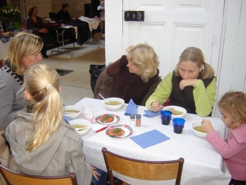 kirpputori-2007 20101117 1583207241