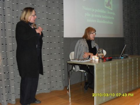 naistenpaeivaen-tapahtuma-2010 20101117 1450212946