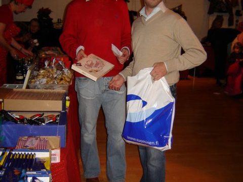 joulumyyjaeiset-2006 20101117 1084476843